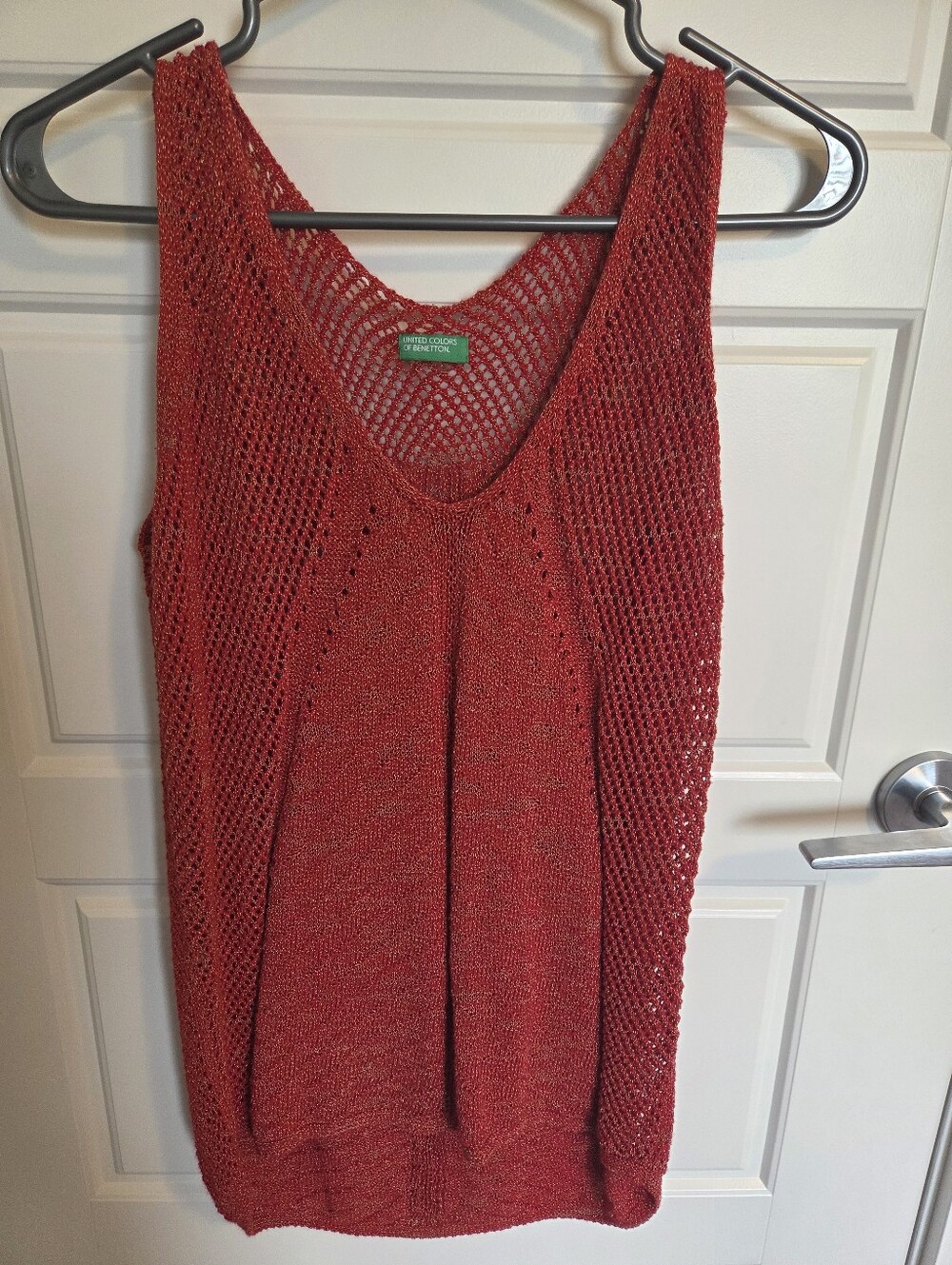 Benetton Red Crochet Knit Tank Top Open Stitch V-Neck Sleeveless Boho Festival